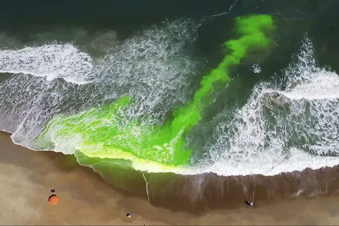 What is a rip current and how to escape one
