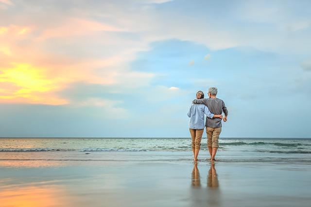 All About Winter Resident Snowbirds on the Emerald Coast