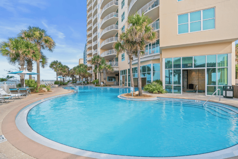 Resort Aqua Beach Resort