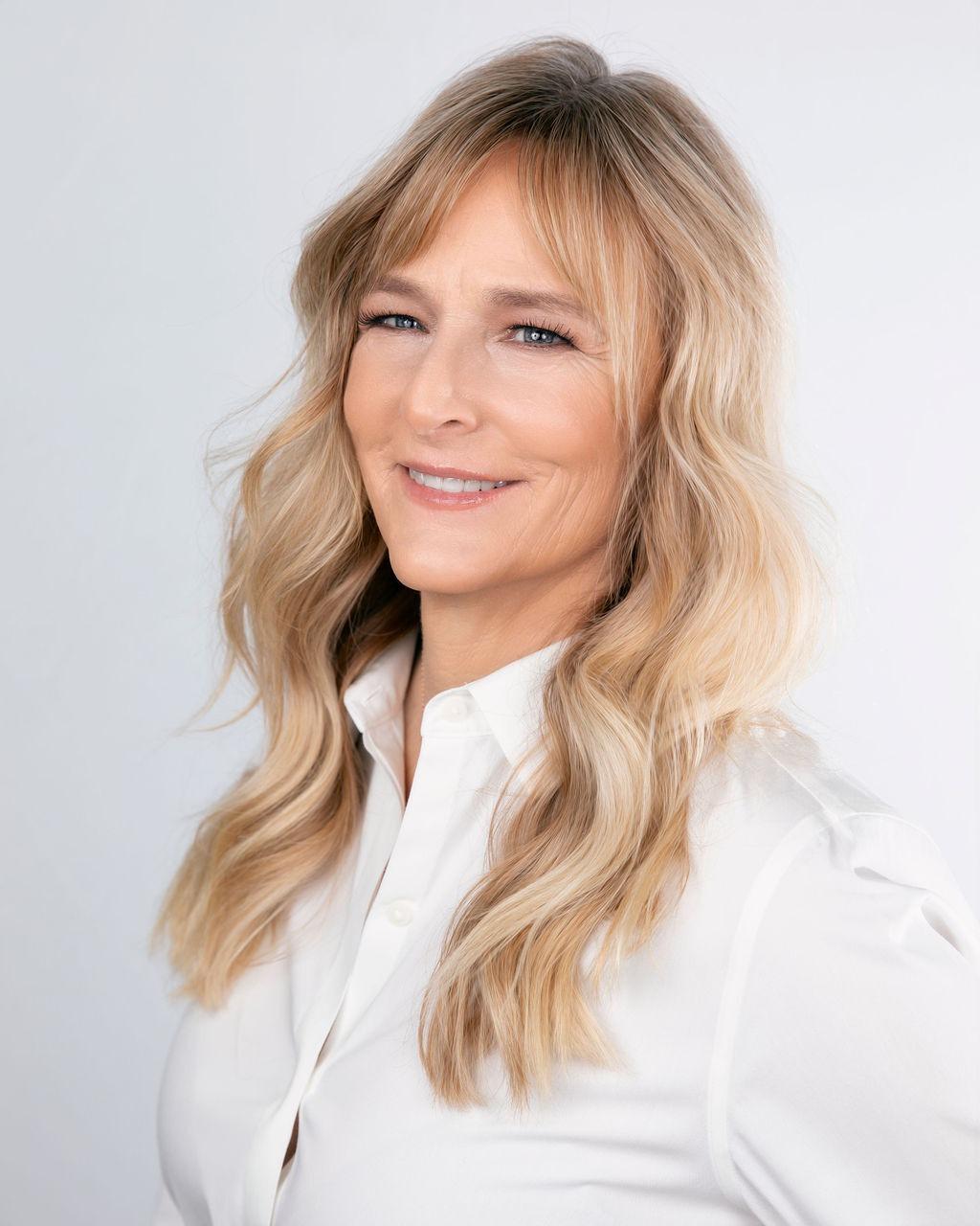 Head shot of Ann Shank