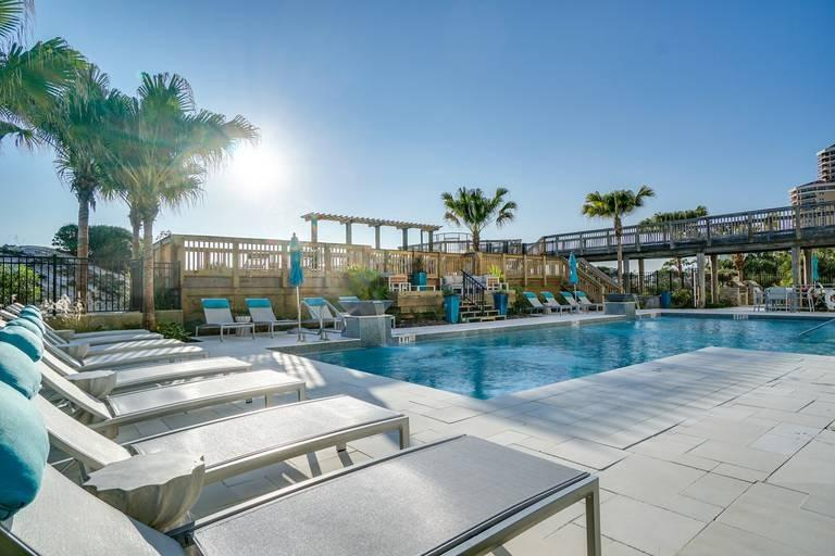 Destin Resorts & Vacation Rental